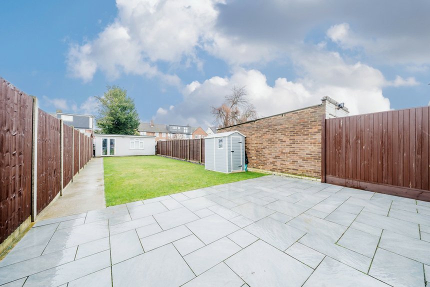 3 bedroom House for sale in Royal Crescent, Ruislip, Middlesex, HA4