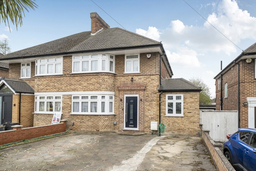 sold field end road london 37806 - Gibbs Gillespie