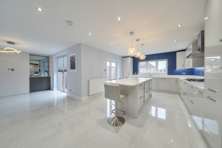 sold field end road london 37806 - Gibbs Gillespie