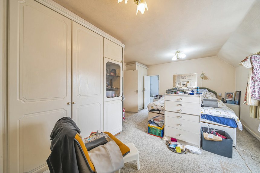 under offer royston grove london 37836 - Gibbs Gillespie