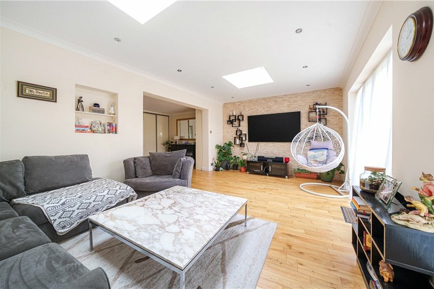 for sale park view london 37893 - Gibbs Gillespie
