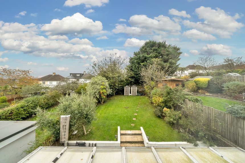 for sale highland road london 37896 - Gibbs Gillespie