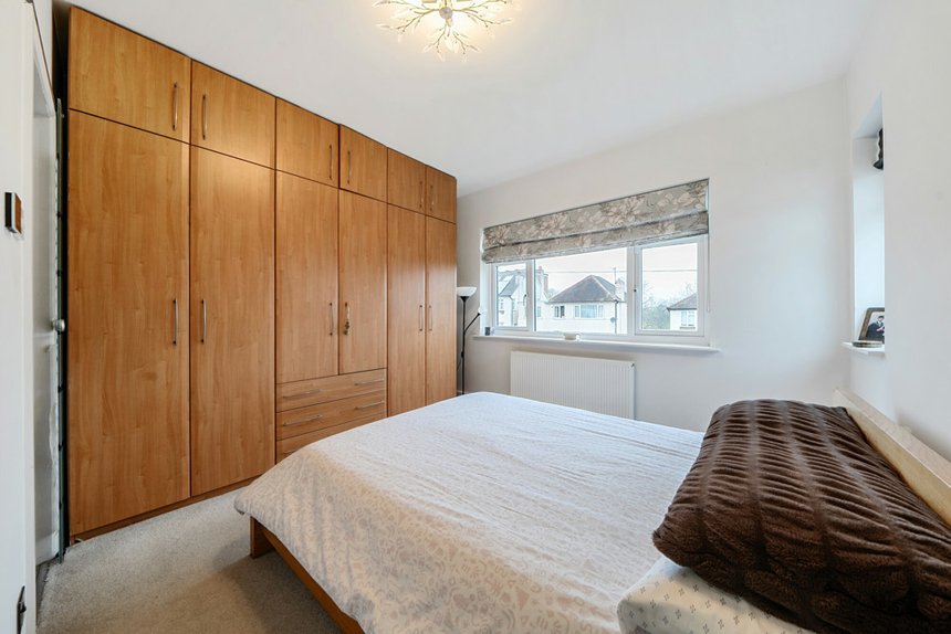 for sale highland road london 37896 - Gibbs Gillespie