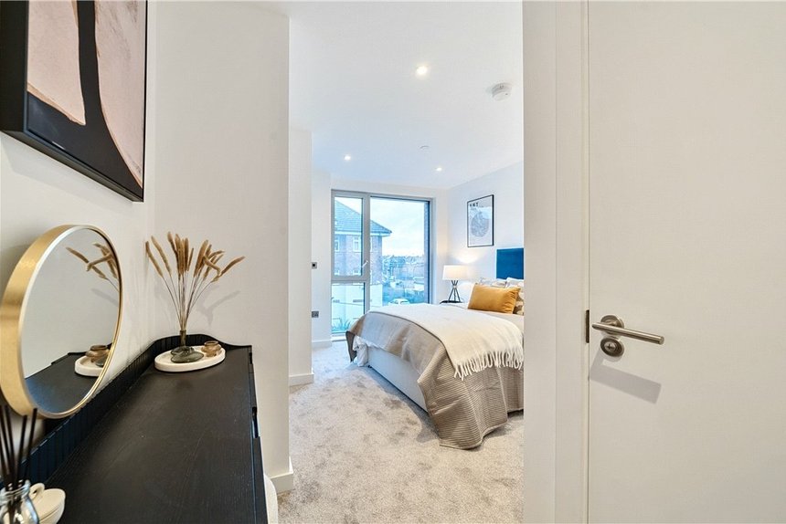 for sale dominion apartments london 37910 - Gibbs Gillespie