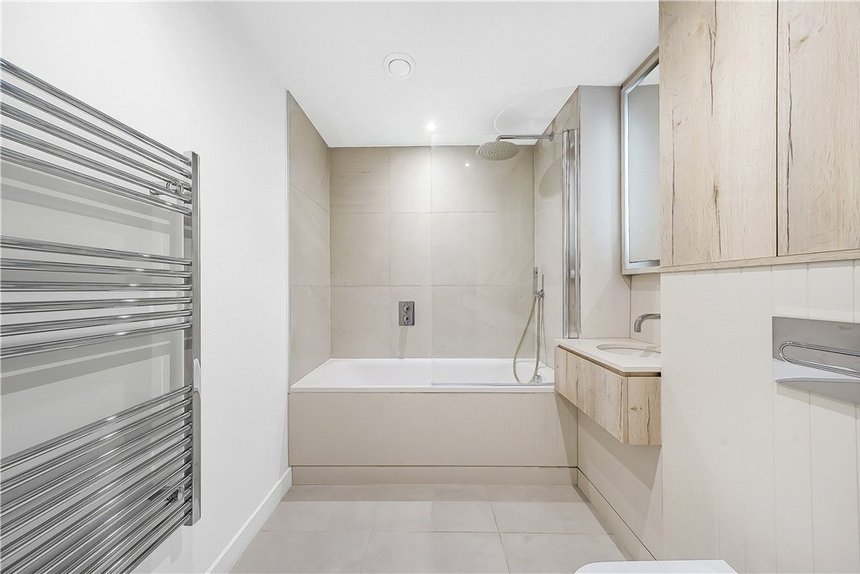 for sale taona house london 37931 - Gibbs Gillespie