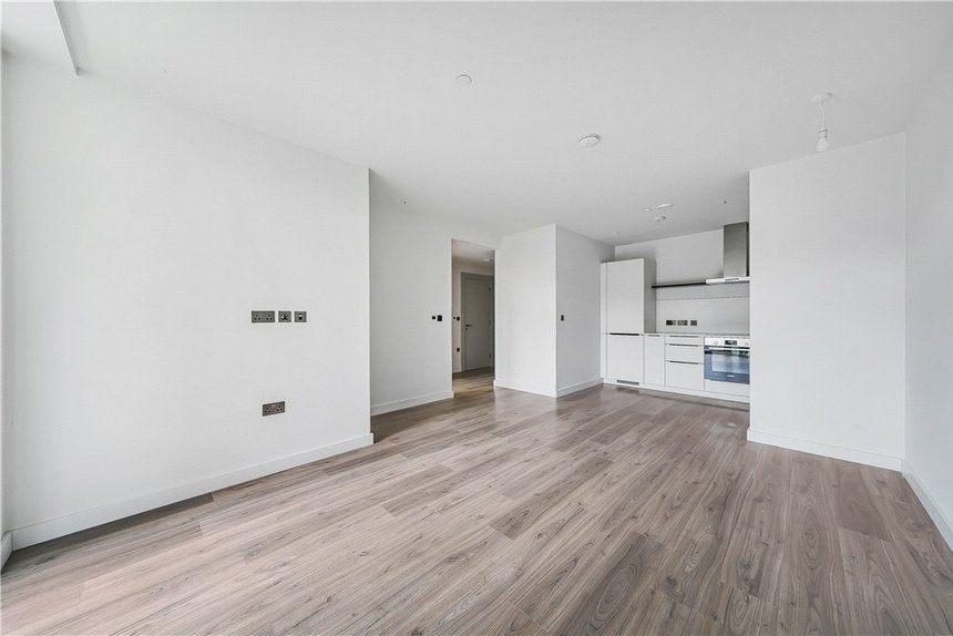 for sale taona house london 37931 - Gibbs Gillespie