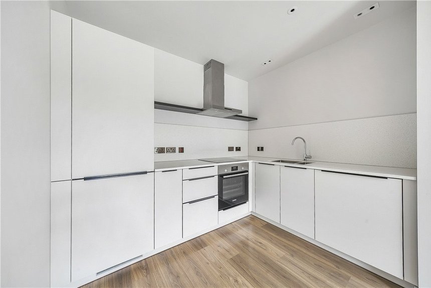 for sale taona house london 37931 - Gibbs Gillespie