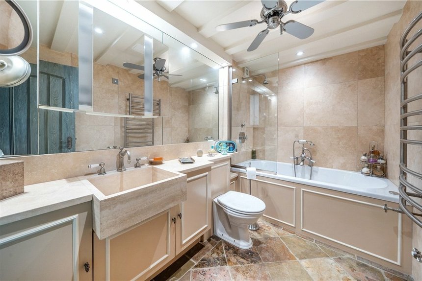 for sale framewood road london 38060 - Gibbs Gillespie