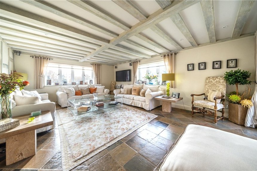 for sale framewood road london 38060 - Gibbs Gillespie