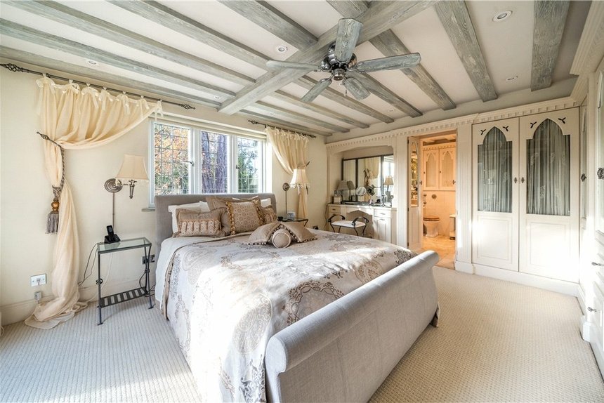 for sale framewood road london 38060 - Gibbs Gillespie