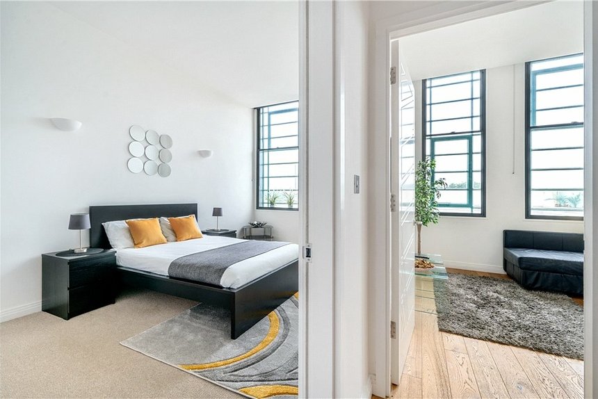 for sale western avenue london 38069 - Gibbs Gillespie