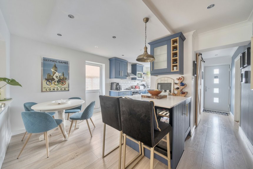 for sale plough lane london 38090 - Gibbs Gillespie