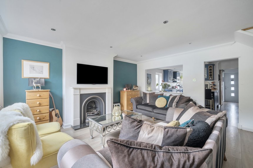 for sale plough lane london 38090 - Gibbs Gillespie