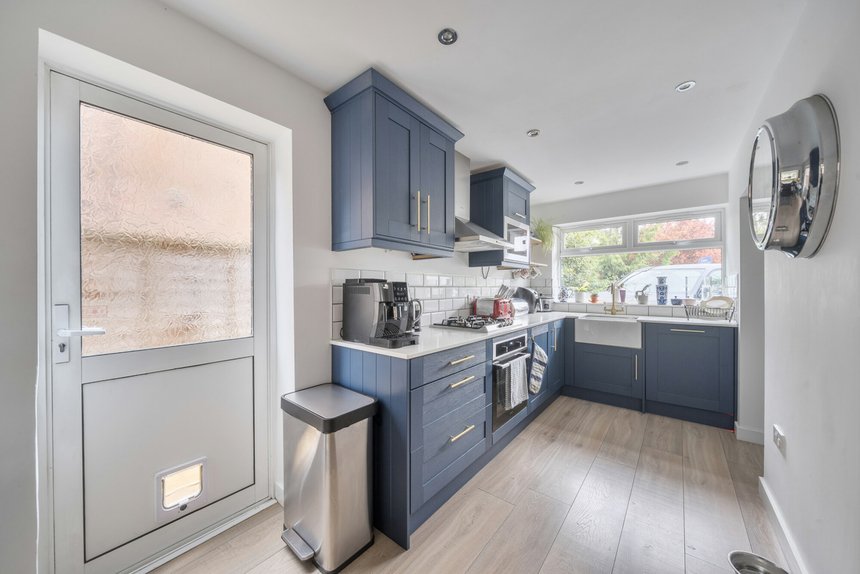 for sale plough lane london 38090 - Gibbs Gillespie