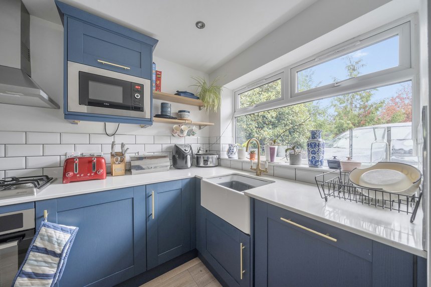 for sale plough lane london 38090 - Gibbs Gillespie