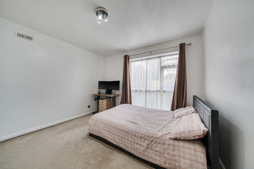 for sale nigel close london 38269 - Gibbs Gillespie