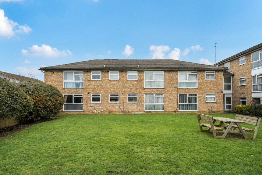 for sale nigel close london 38269 - Gibbs Gillespie
