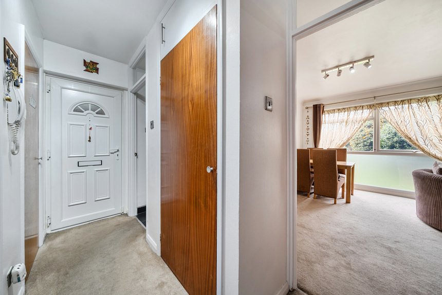 for sale nigel close london 38269 - Gibbs Gillespie