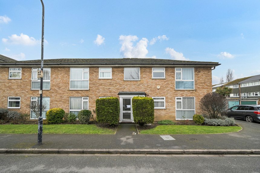 for sale nigel close london 38269 - Gibbs Gillespie