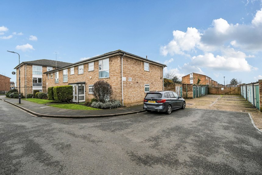 for sale nigel close london 38269 - Gibbs Gillespie