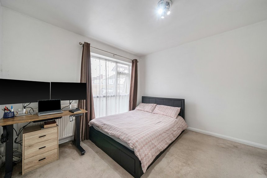 for sale nigel close london 38269 - Gibbs Gillespie