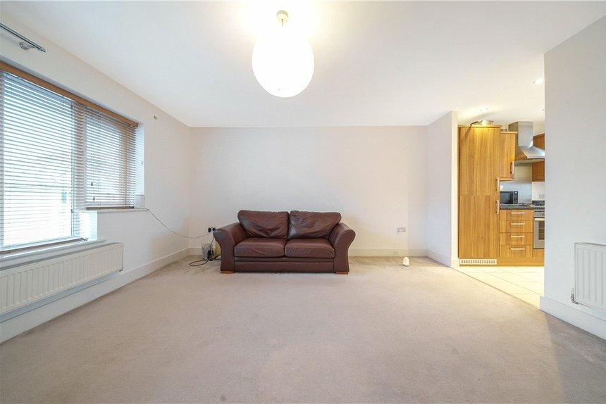 under offer wren lane london 38284 - Gibbs Gillespie