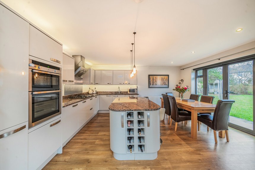 for sale the lawns london 38318 - Gibbs Gillespie