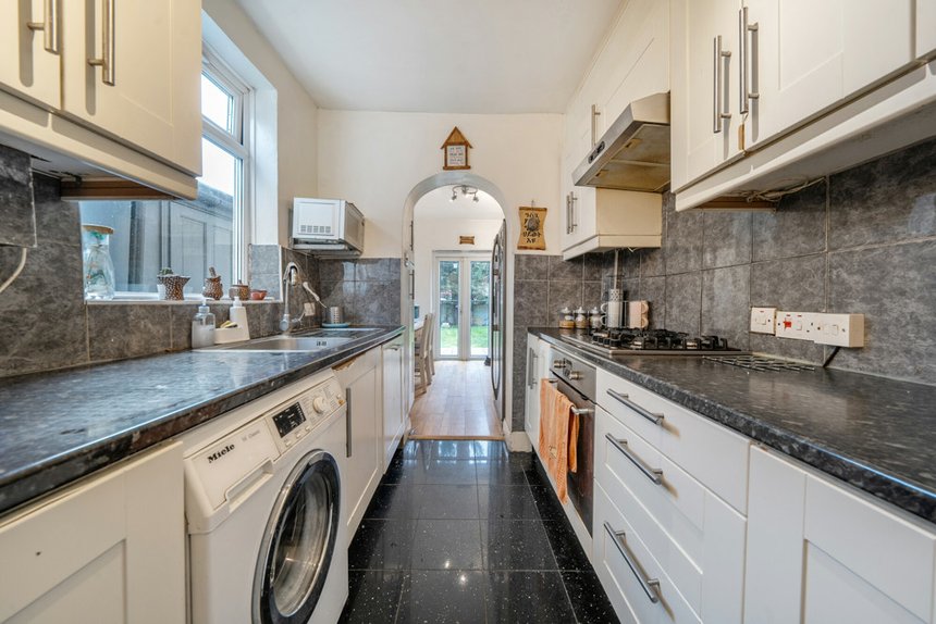 for sale the fairway london 38337 - Gibbs Gillespie