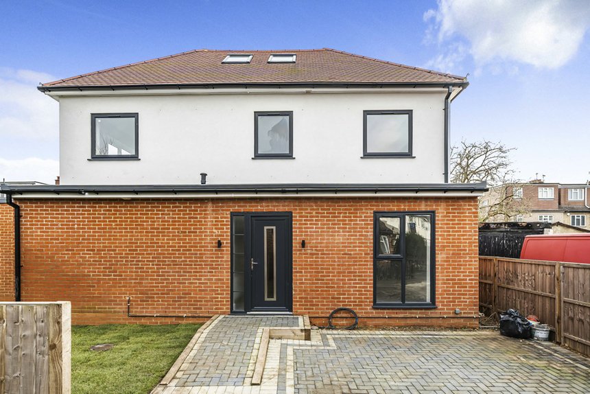 for sale northdown close london 38355 - Gibbs Gillespie