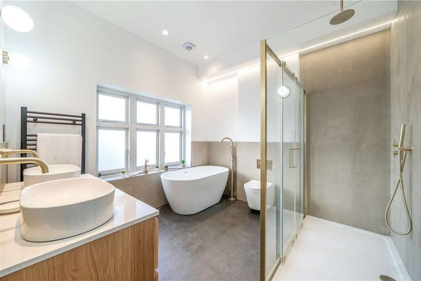 for sale hillcrest road london 38378 - Gibbs Gillespie