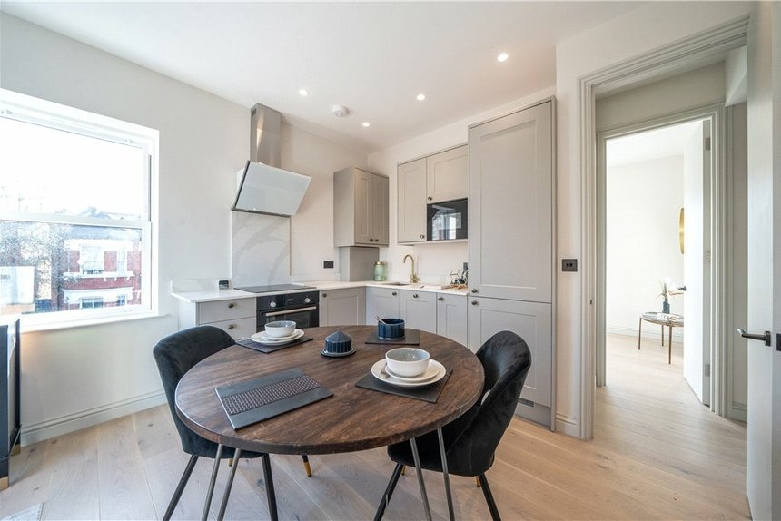 for sale hillcrest road london 38378 - Gibbs Gillespie