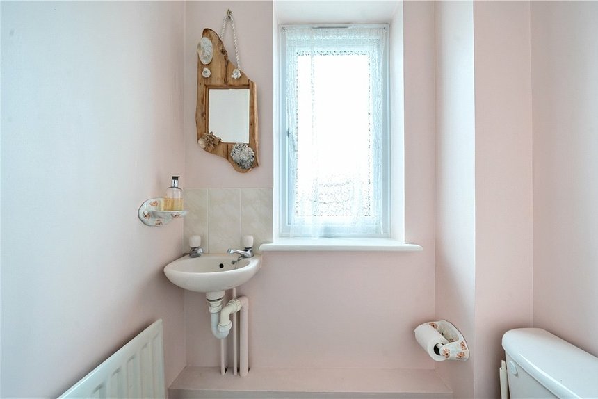 3 bedroom House for sale in Tolcarne Drive, Pinner, Middlesex, HA5