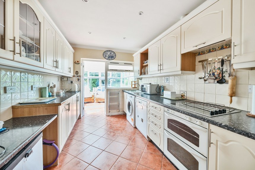 under offer chichester avenue london 38529 - Gibbs Gillespie