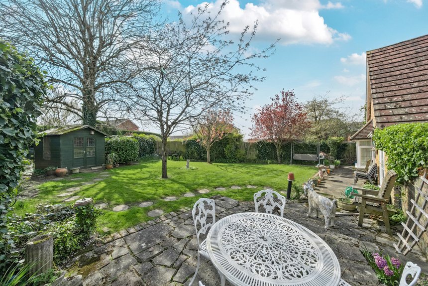 under offer chichester avenue london 38529 - Gibbs Gillespie