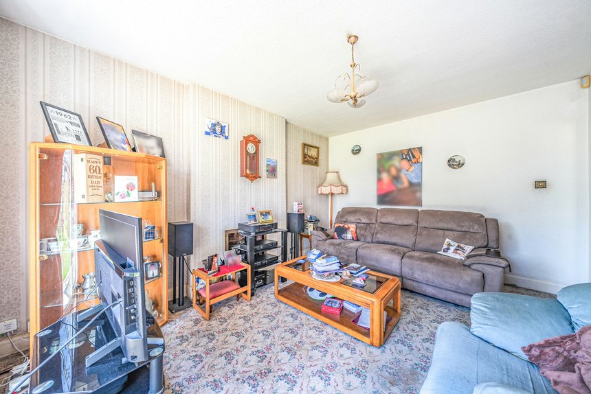 sold downs avenue london 38576 - Gibbs Gillespie