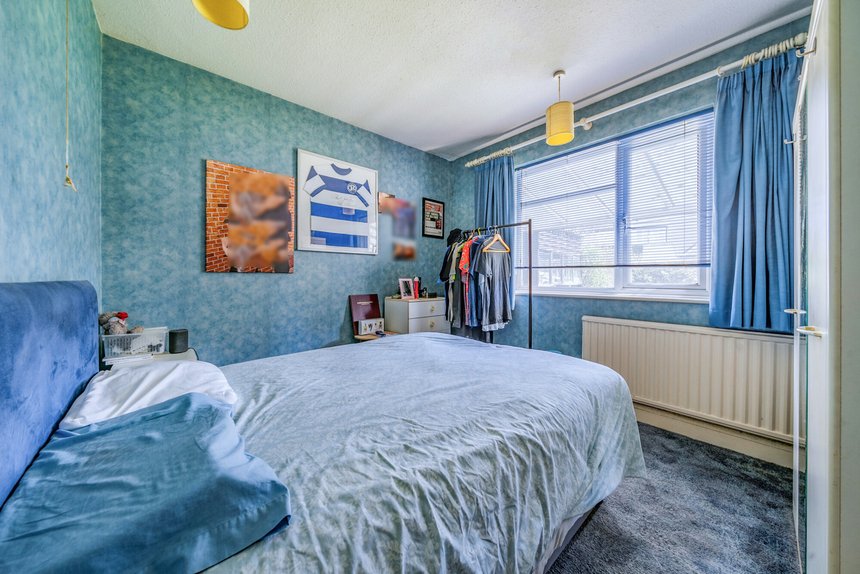 sold downs avenue london 38576 - Gibbs Gillespie