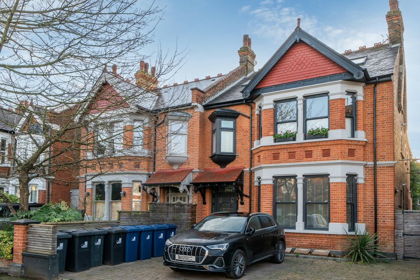 for sale creffield road london 38595 - Gibbs Gillespie