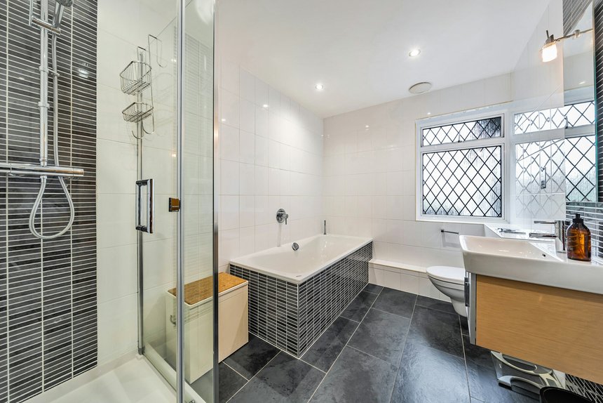 for sale copse wood way london 38664 - Gibbs Gillespie