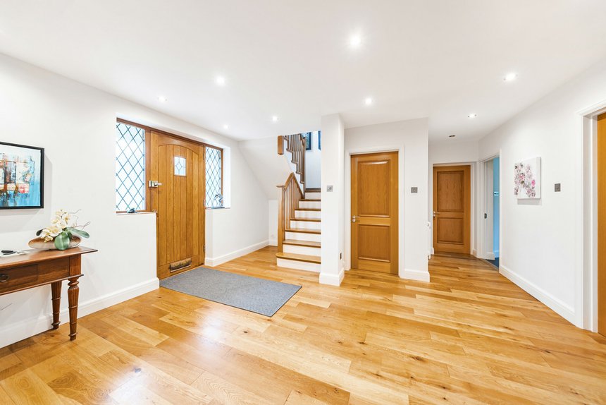 for sale copse wood way london 38664 - Gibbs Gillespie