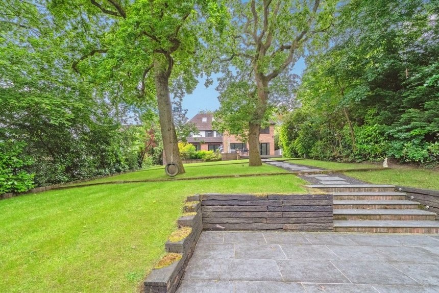 for sale copse wood way london 38664 - Gibbs Gillespie