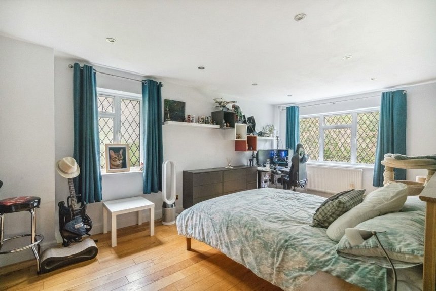 for sale copse wood way london 38664 - Gibbs Gillespie