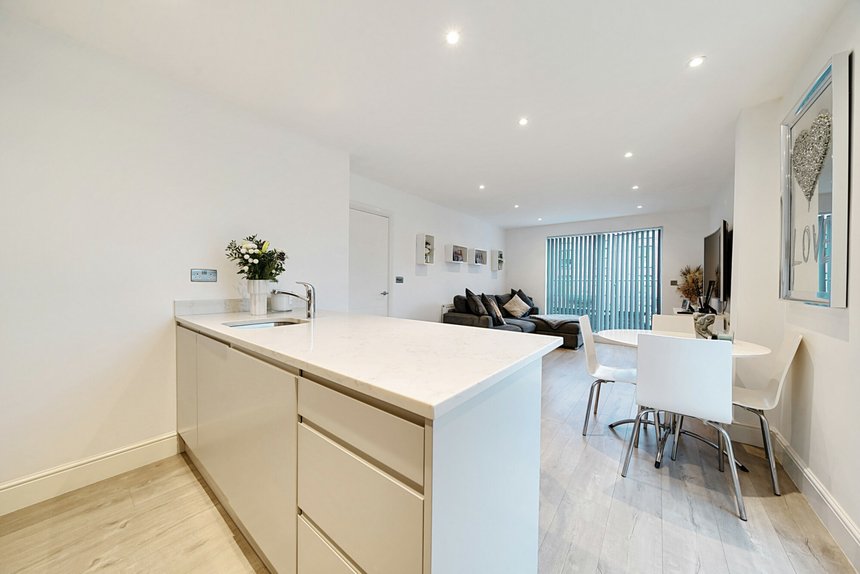 for sale rosslyn road london 38710 - Gibbs Gillespie