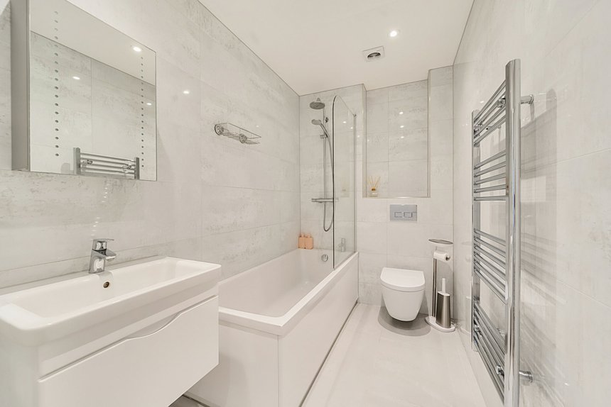 for sale rosslyn road london 38710 - Gibbs Gillespie