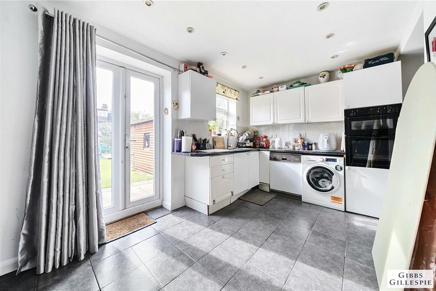 3 bedroom House for sale in Wood End Avenue, Harrow, Middlesex, HA2