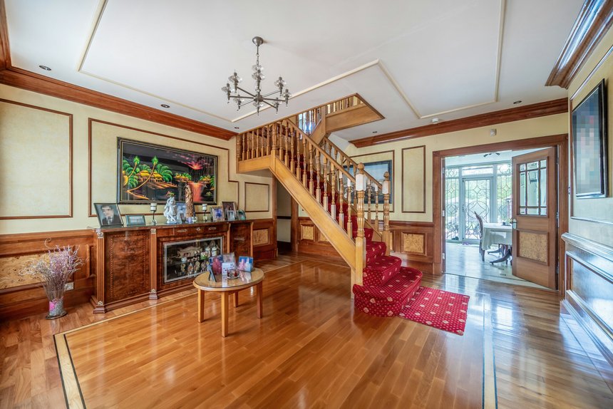 for sale dalkeith grove london 39010 - Gibbs Gillespie