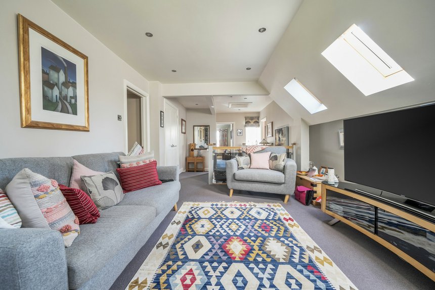 for sale school lane london 39092 - Gibbs Gillespie