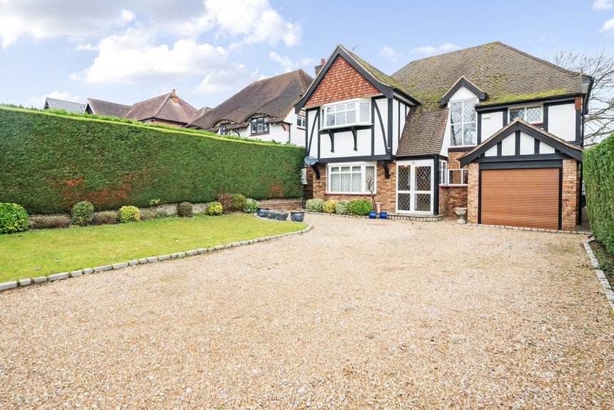 for sale warren road london 39116 - Gibbs Gillespie