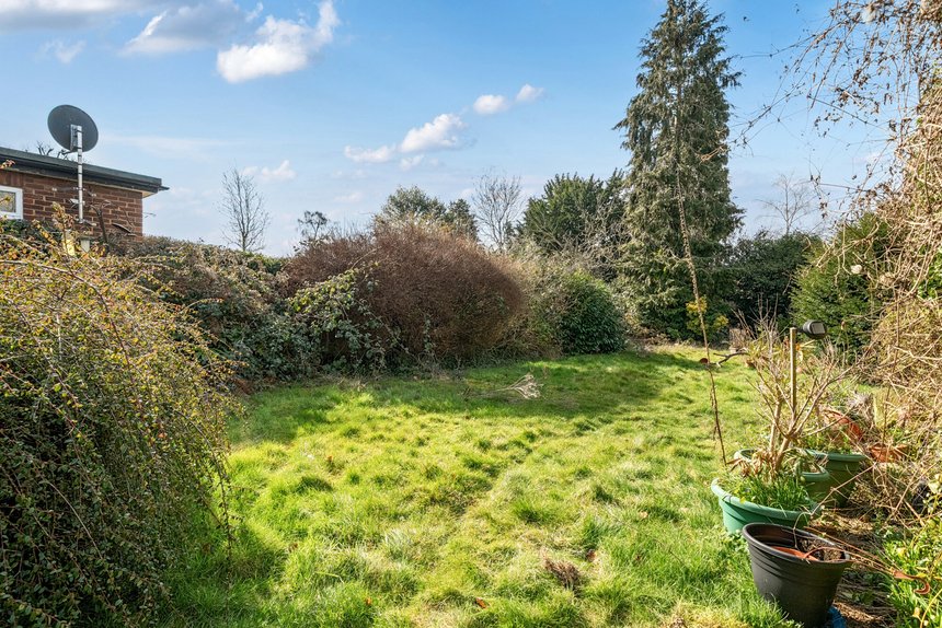 for sale deancroft road london 39140 - Gibbs Gillespie