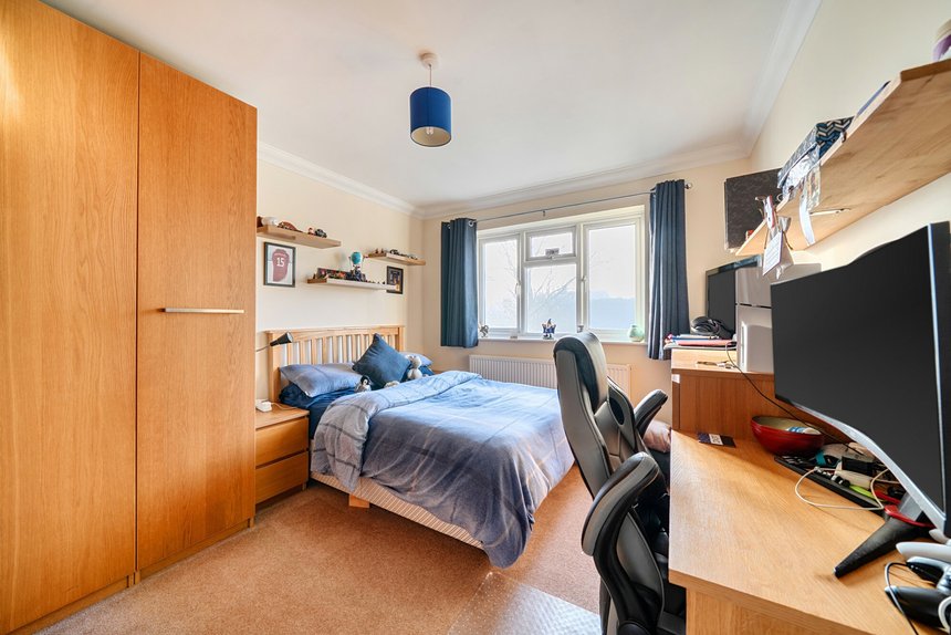 for sale wood lane london 39422 - Gibbs Gillespie