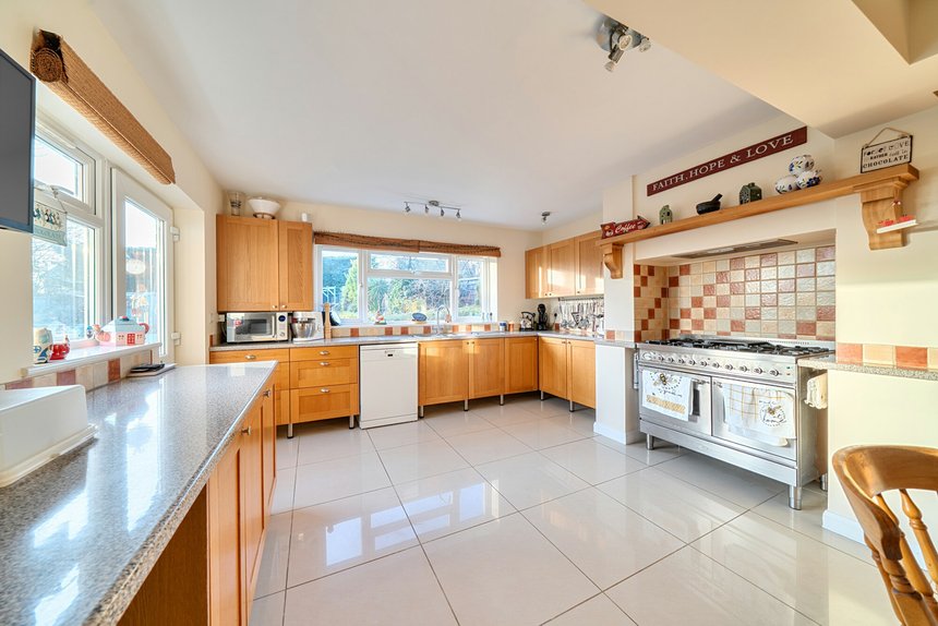 for sale wood lane london 39422 - Gibbs Gillespie